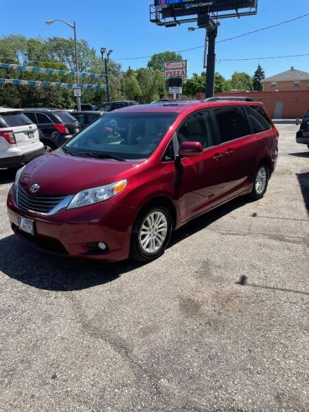 2014 Toyota Sienna for sale at 1st Quality Auto in Milwaukee WI