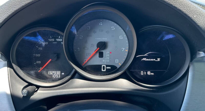 2015 Porsche Macan S