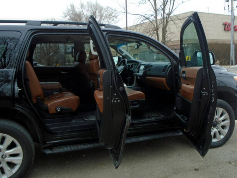 2014 Toyota Sequoia Platinum