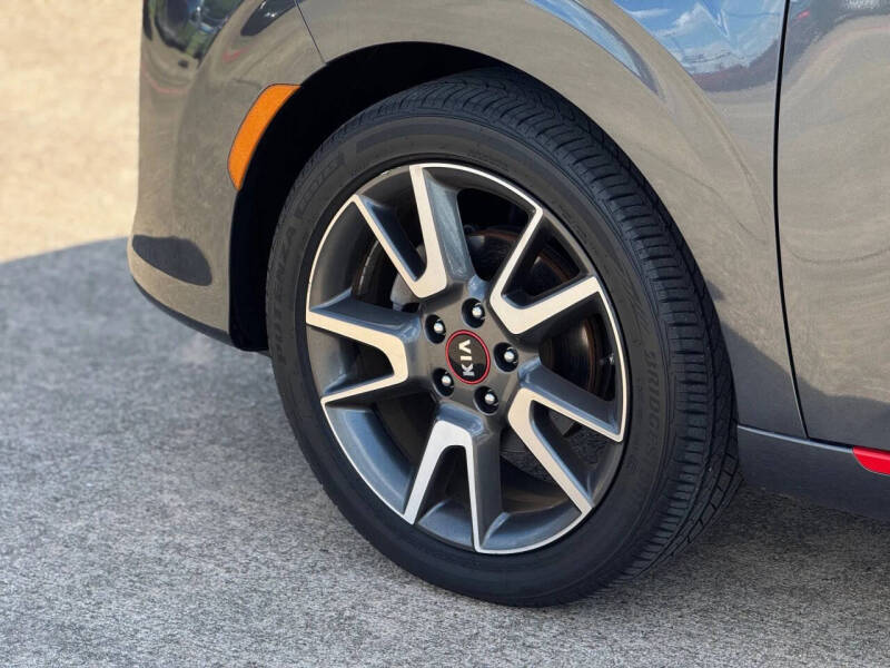 2020 Kia Soul GT-Line