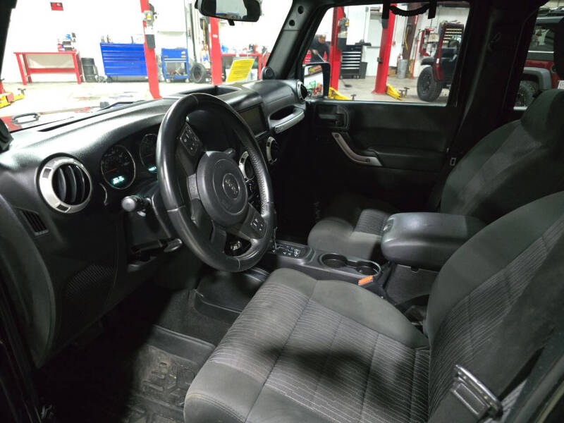 2012 Jeep Wrangler Unlimited Sahara