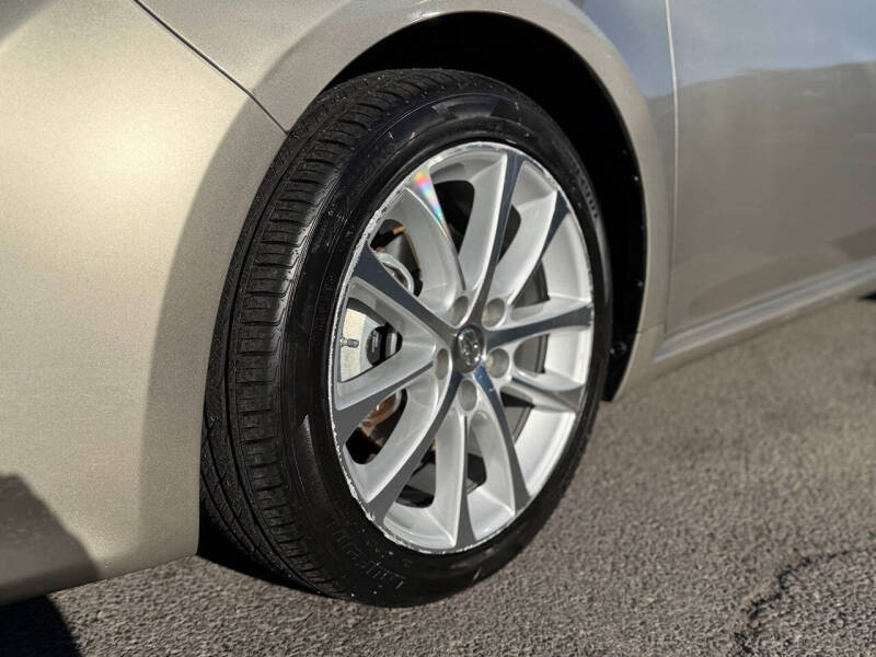 2014 Toyota Avalon Limited