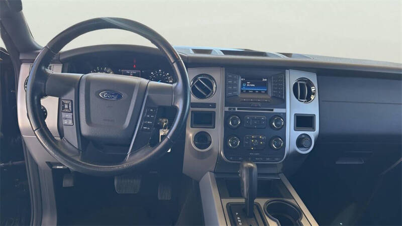 2017 Ford Expedition XLT