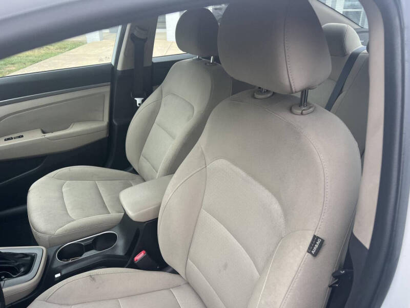 2018 Hyundai Elantra