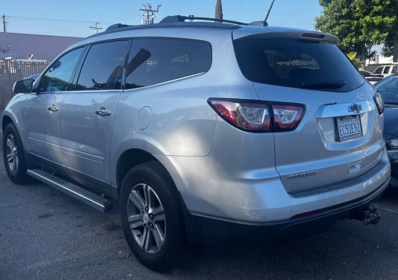 2017 Chevrolet Traverse LT
