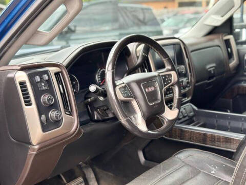 2015 GMC Sierra 2500HD Denali