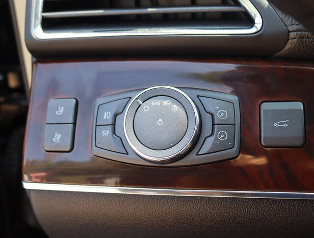 2011 Lincoln MKX for sale at Modern Automotive Group LLC in Lafayette, TN