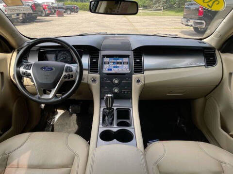 2018 Ford Taurus SEL