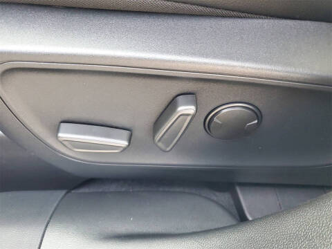 2026 Ford Escape Hybrid ST-Line Elite