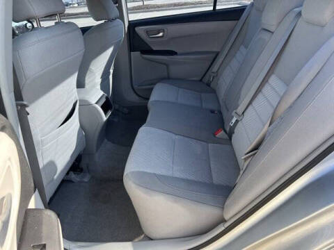 2015 Toyota Camry LE