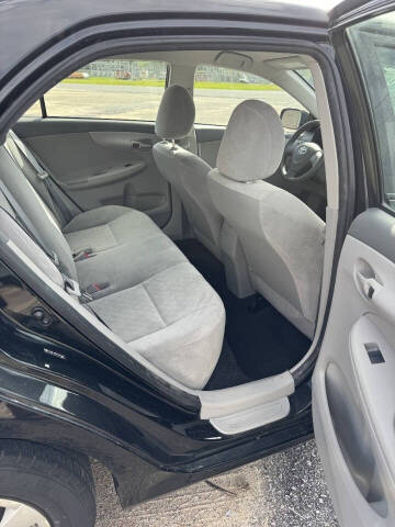 2009 Toyota Corolla LE