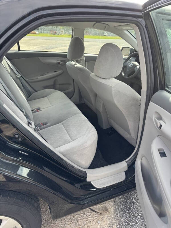 2009 Toyota Corolla LE