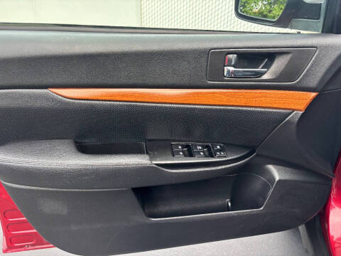 2013 Subaru Outback 2.5i Limited