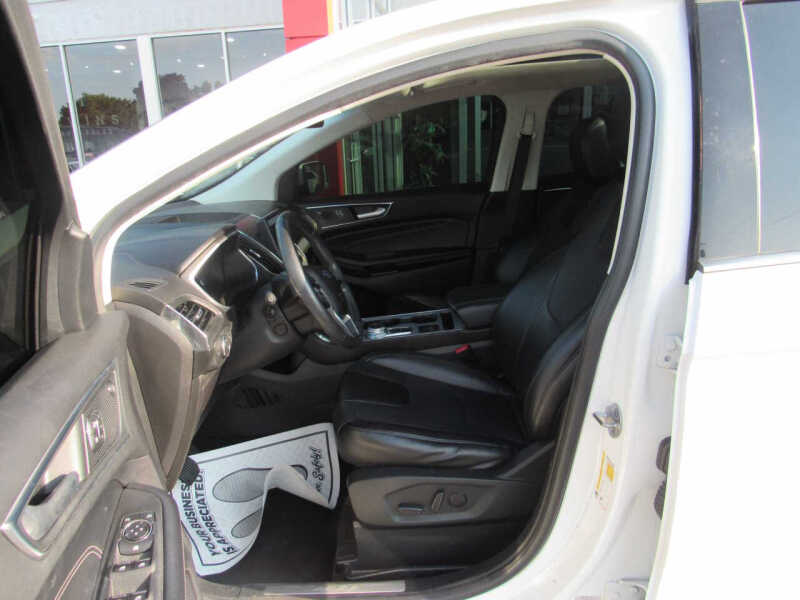 2021 Ford Edge Titanium