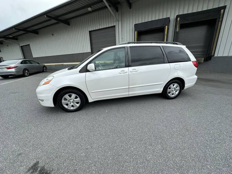 2008 Toyota Sienna XLE