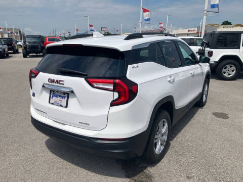2023 GMC Terrain SLE