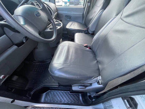 2006 Ford E-Series E-450 SD