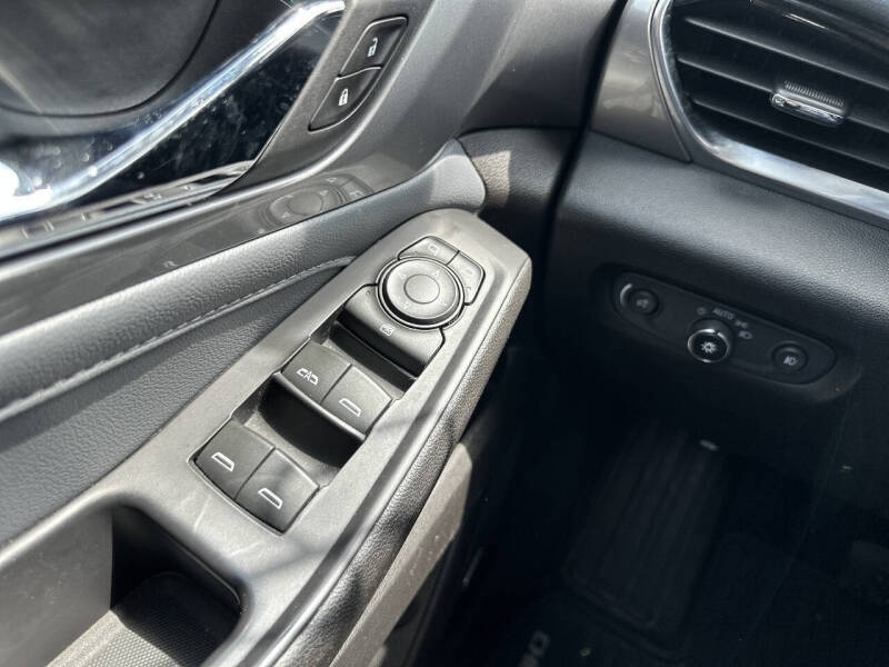 2018 Chevrolet Traverse LT Leather