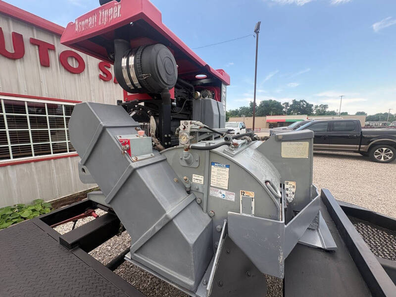 2006 ASPHALT ZIPPER AZ-480HD