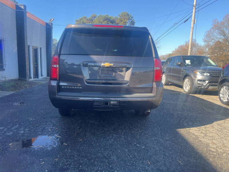 2017 Chevrolet Suburban LT