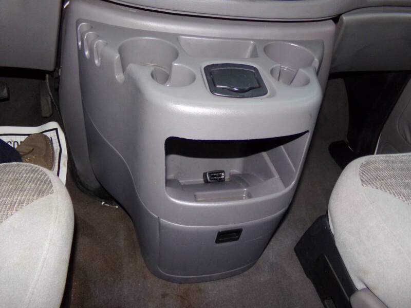 2001 Ford E-Series E-350 SD XL