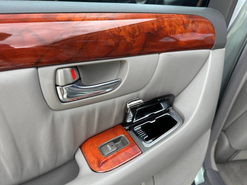 2003 Lexus LS 430