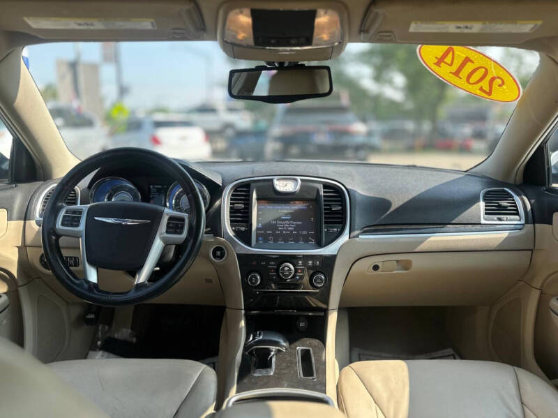 2014 Chrysler 300
