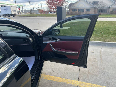 2022 Kia Stinger GT1