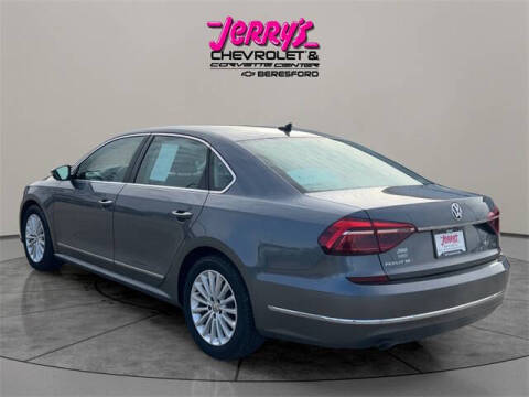 2017 Volkswagen Passat 1.8T SE