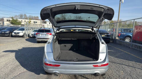 2015 Audi Q5 2.0T quattro Premium Plus