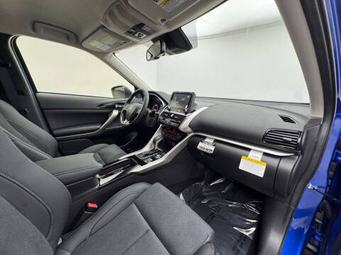 2025 Mitsubishi Eclipse Cross SE