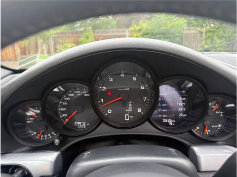 2017 Porsche 911 Carrera