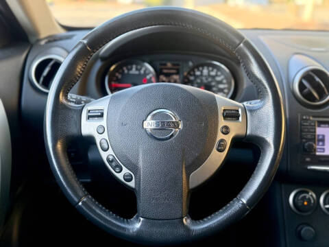 2011 Nissan Rogue SV