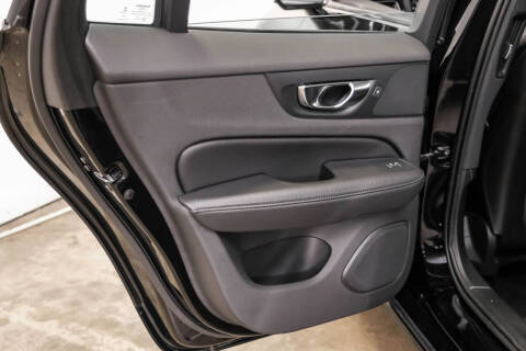 2021 Volvo V60 T5 Momentum