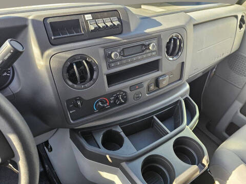 2025 Ford E-Series