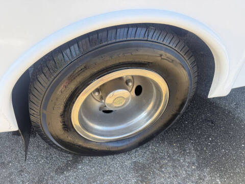 2014 Ford E-Series E-450 SD