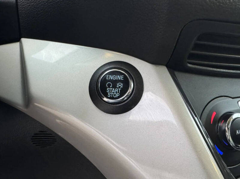 2014 Ford C-MAX Hybrid SEL