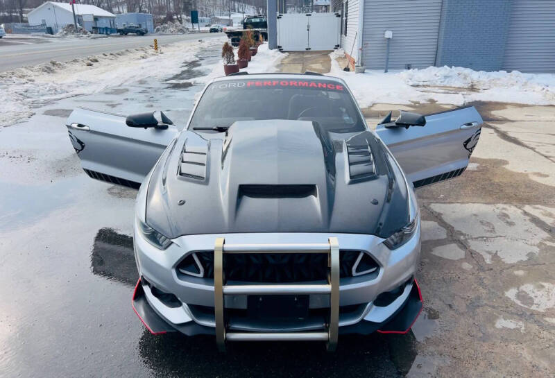 2015 Ford Mustang V6