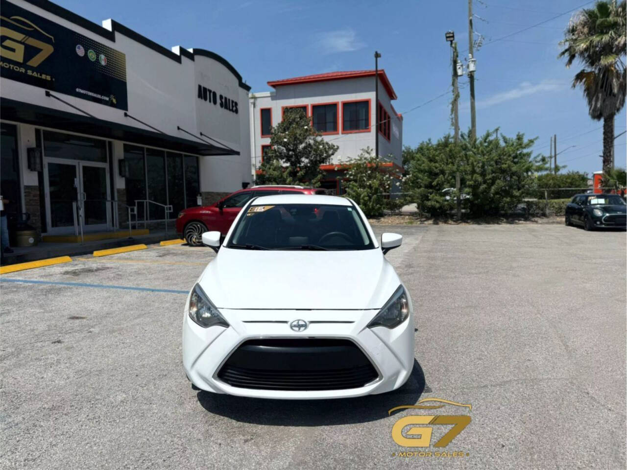 White 2016 Scion iA Base 4dr Sedan 6A 2