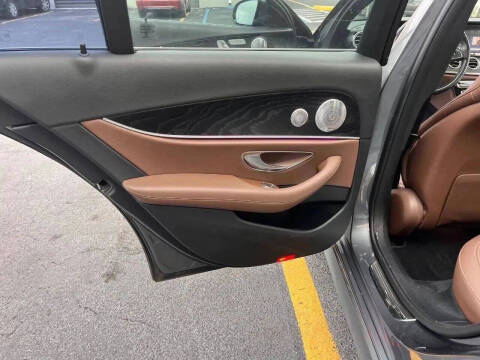 2017 Mercedes-Benz E-Class E 300 4MATIC