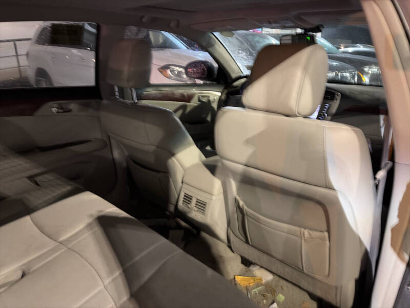 2011 Toyota Avalon Limited