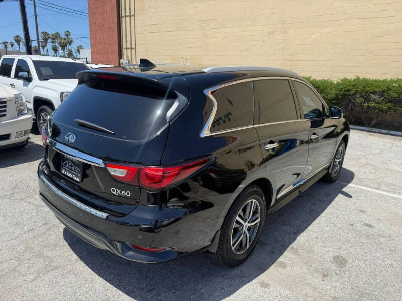 2017 Infiniti QX60