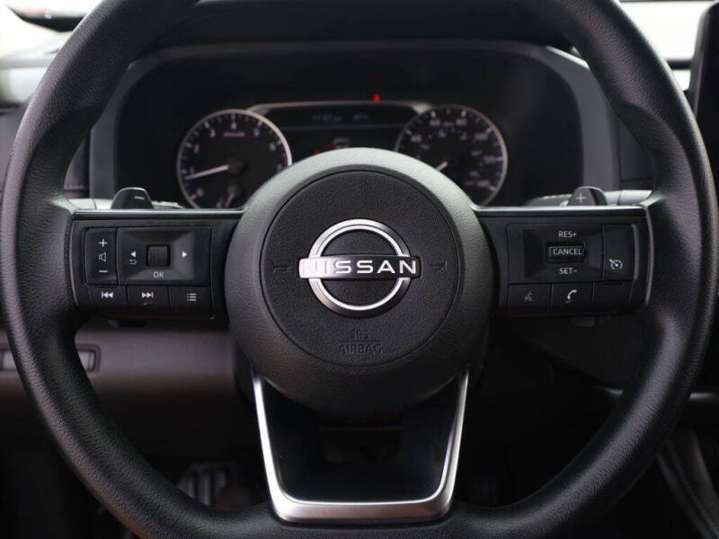 2025 Nissan Pathfinder S