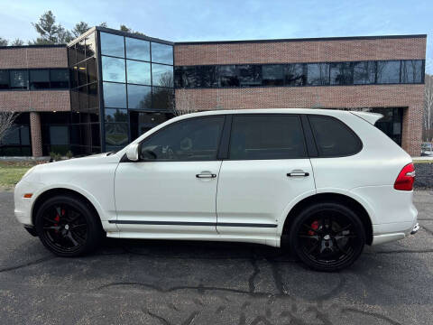 2010 Porsche Cayenne GTS