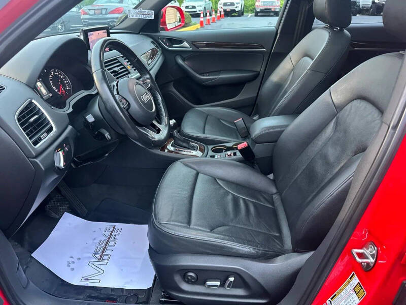 2017 Audi Q3 2.0T quattro Premium Plus