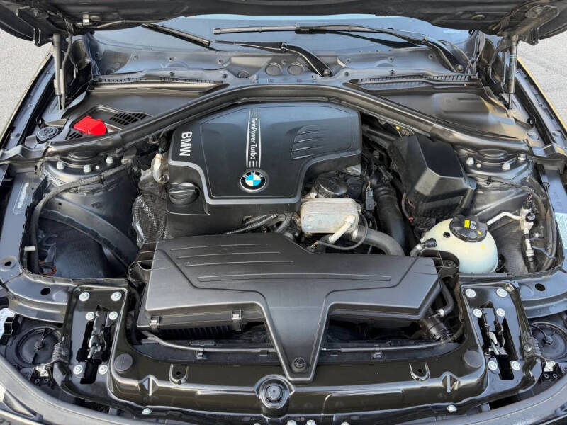 2016 BMW 3 Series 320i