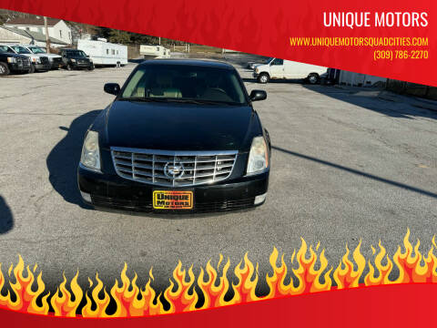 2007 Cadillac DTS for sale at Unique Motors in Rock Island IL