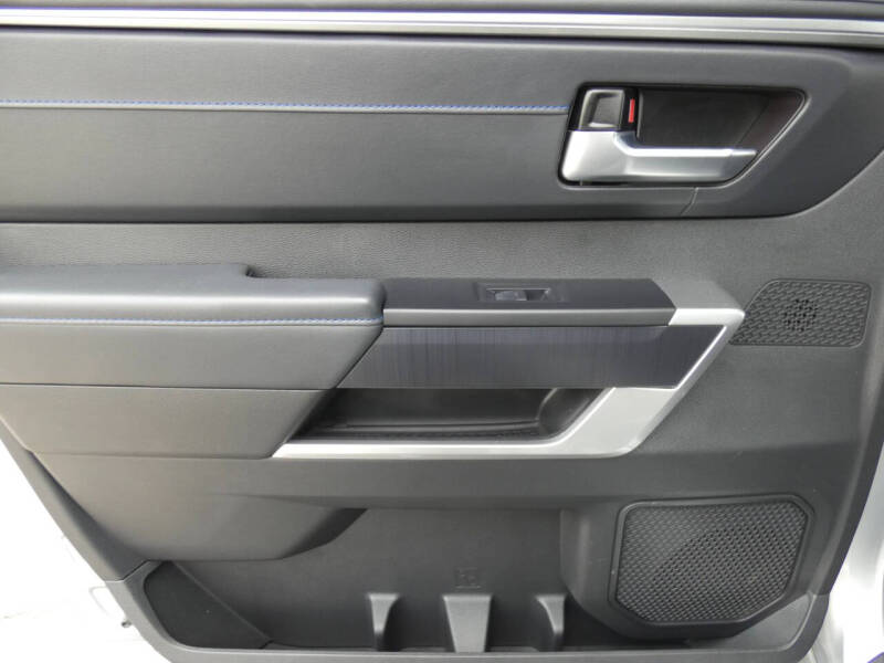 2024 Toyota Tundra Platinum HV