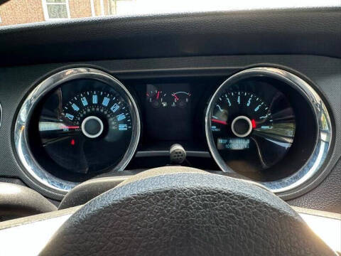 2014 Ford Mustang V6