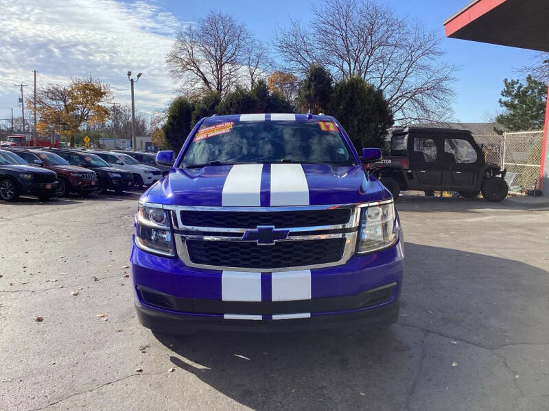 2017 Chevrolet Suburban LS